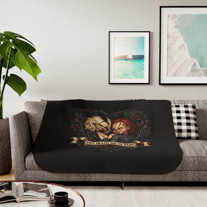 Sherpa Blanket - 'Till Death Do Us Part' Gothic Couple Rose Design, Cozy Throw for Couples & Horror Fans