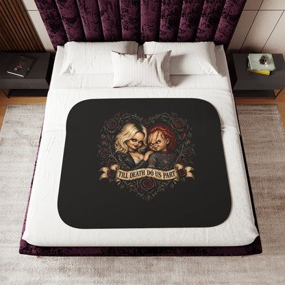 Sherpa Blanket - 'Till Death Do Us Part' Gothic Couple Rose Design, Cozy Throw for Couples & Horror Fans