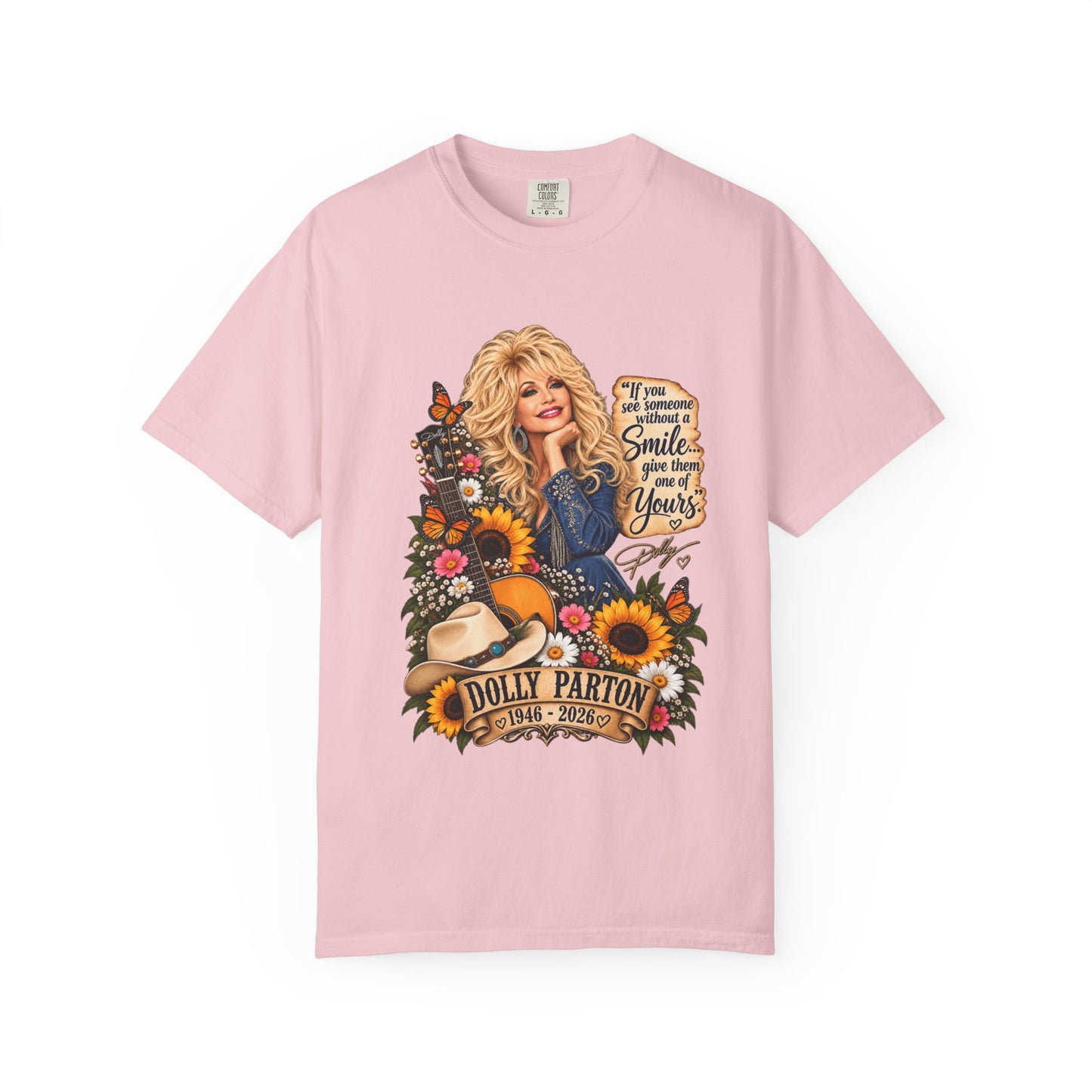 Dolly Parton T‑Shirt Portrait with 'Smile' Quote